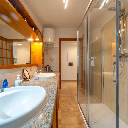 Aparthotel Brorent Domo De Aurora